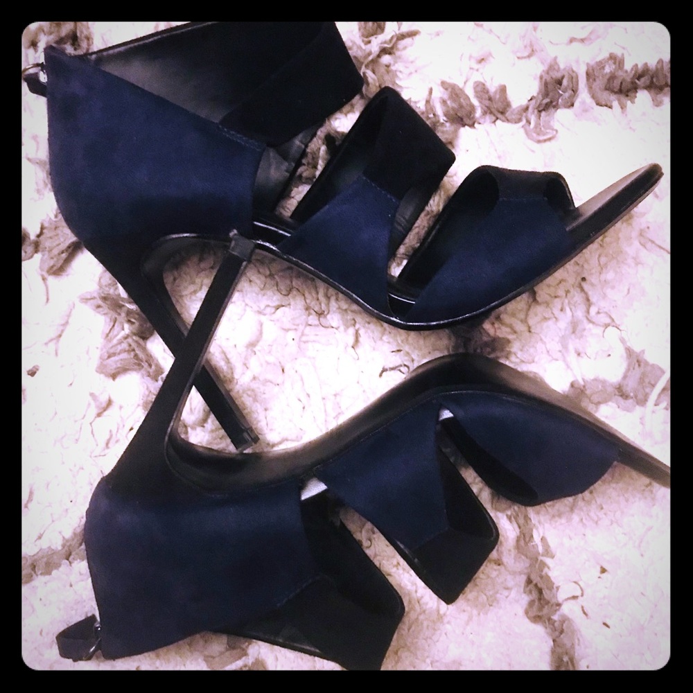 Black & Navy heels